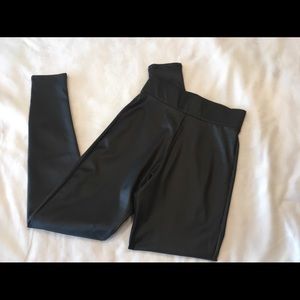 🌟Shiny stretch leggings